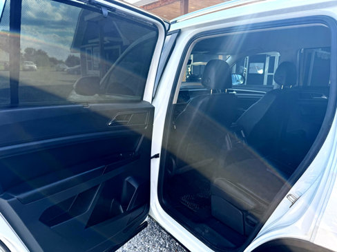 Used 2018 Volkswagen Atlas SE w/ R-Line Package image 46