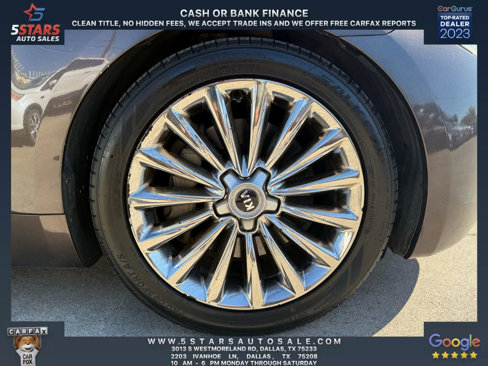 Used 2015 Kia K900 Luxury w/ VIP Package (Discontinued) image 18