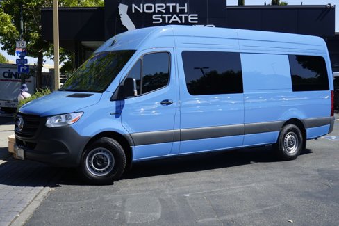 Used 2024 Mercedes-Benz eSprinter 170 Cargo image 1