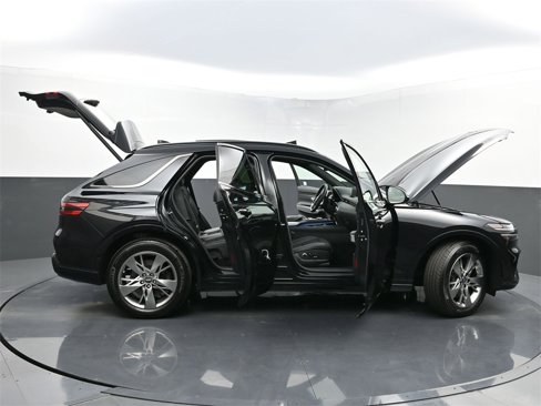 Used 2024 Genesis GV70 3.5T Sport image 34