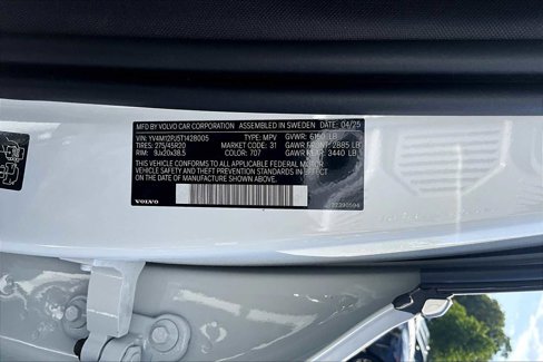 New 2026 Volvo XC90 B5 Core w/ Protection Package Premier image 12