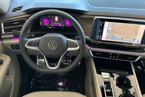 New 2025 Volkswagen Atlas SEL Premium R-Line image 13