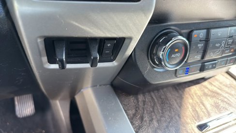 Used 2019 Ford F250 Lariat w/ Lariat Ultimate Package image 27