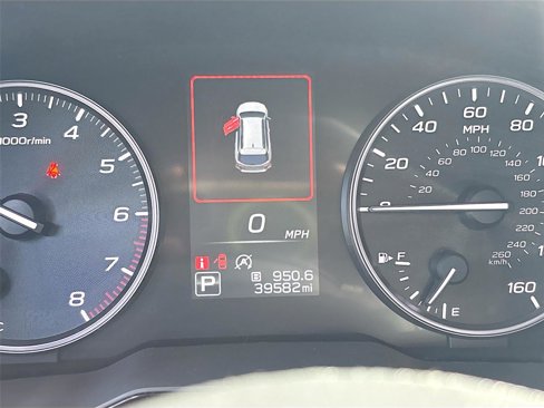 Used 2024 Subaru Outback Premium image 13