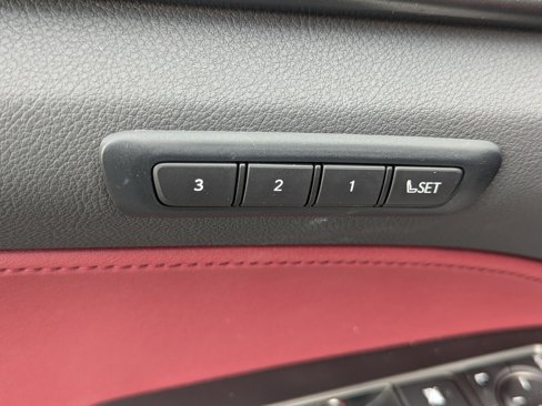Used 2025 Lexus NX 300h AWD w/ Luxury Package image 17