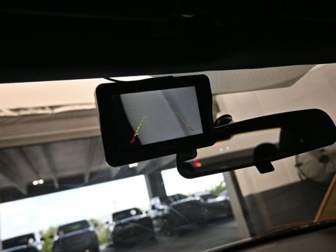 Used 2013 Chrysler 200 Touring image 19