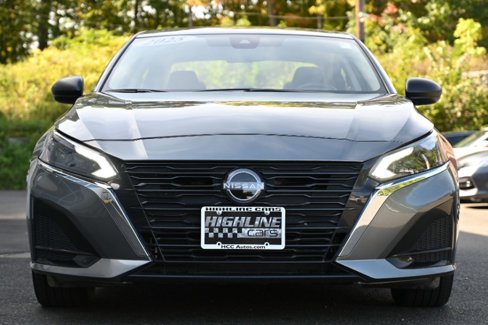 Used 2025 Nissan Altima 2.5 SV image 8