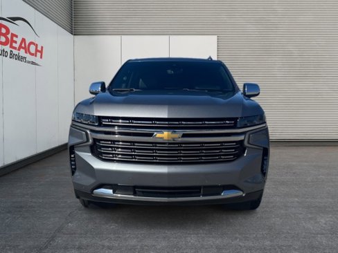 Used 2021 Chevrolet Suburban Premier w/ Premium Package image 15