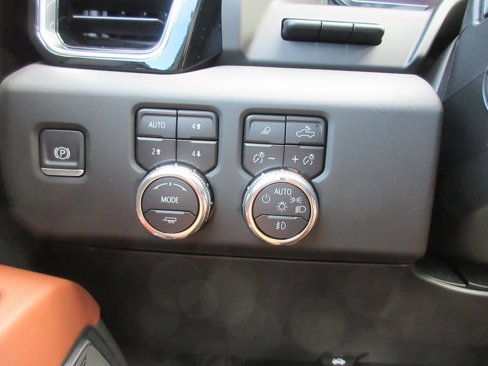 New 2026 GMC Sierra 1500 Denali Ultimate image 18