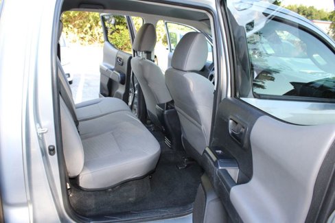 Used 2022 Toyota Tacoma SR image 29