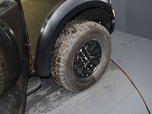 New 2025 Ford F350 Lariat w/ Black Appearance Package image 8