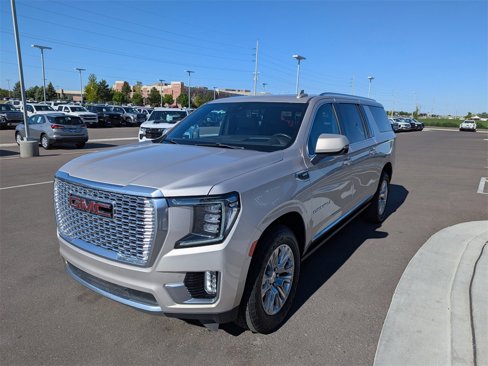 Certified 2022 GMC Yukon XL Denali image 7