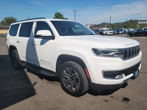 Used 2022 Jeep Wagoneer Series III image 3