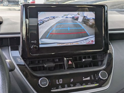 Used 2024 Toyota Corolla LE image 16