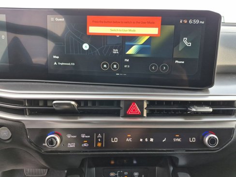 New 2025 Kia Sorento S image 8