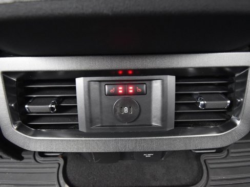 Used 2024 Ford F250 Platinum image 40