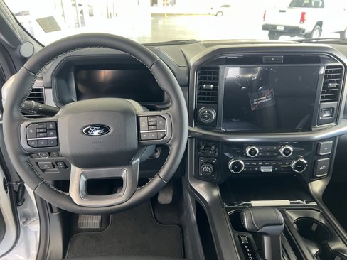 New 2025 Ford F150 Lariat w/ Equipment Group 501A Mid image 11