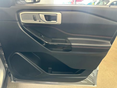 Used 2022 Ford Explorer ST-Line image 44