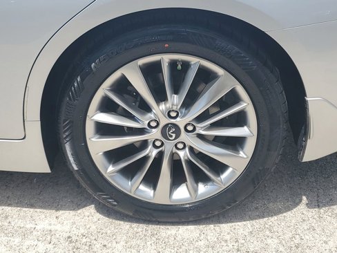 Used 2019 INFINITI Q50 Luxe image 12
