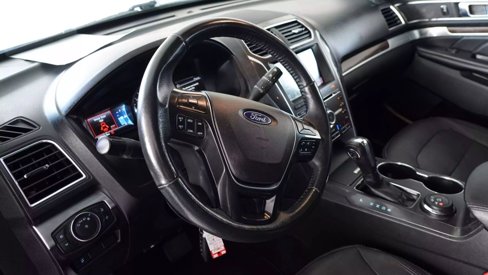 Used 2018 Ford Explorer Limited image 9