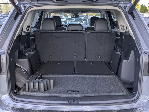 New 2025 Volkswagen Atlas SEL image 30