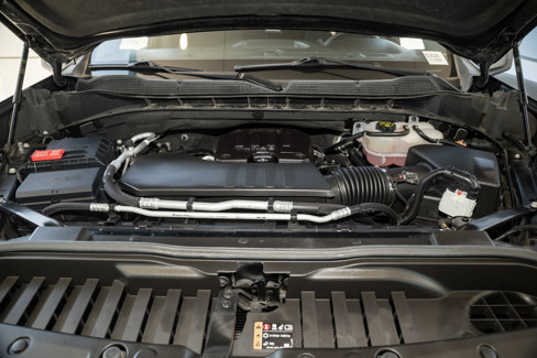 Used 2023 Chevrolet Silverado 1500 Custom Trail Boss w/ LPO, Dark Essentials Package image 16