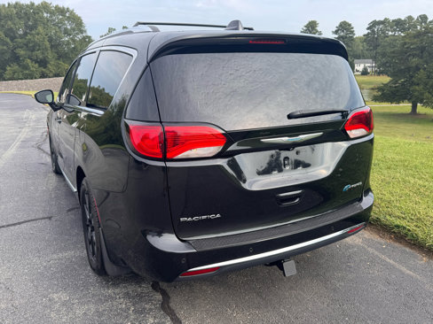 Used 2018 Chrysler Pacifica Limited w/ Advanced Safetytec Group image 12