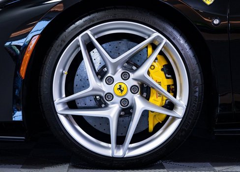 Certified 2020 Ferrari F8 Tributo image 5