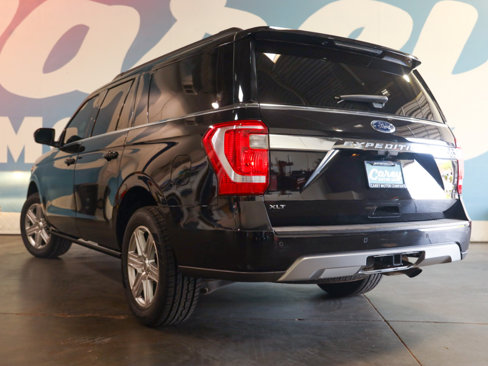 Used 2019 Ford Expedition Max XLT w/ Equipment Group 202A image 2