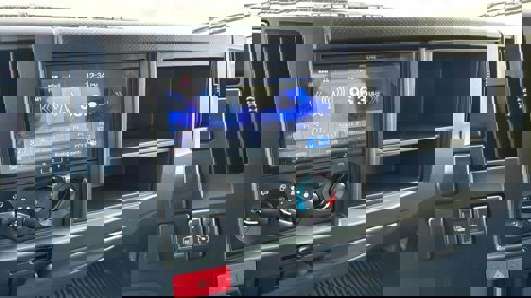 New 2024 Chevrolet Low Cab Forward image 17