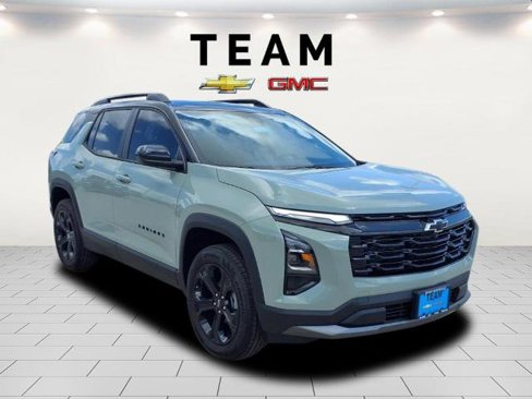 New 2026 Chevrolet Equinox LT w/ Convenience Package II image 1