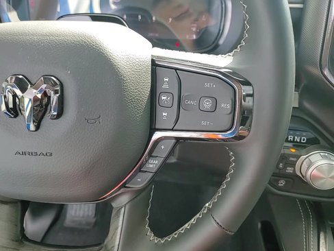 New 2025 RAM 1500 Limited image 17