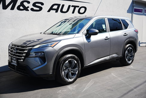 Used 2024 Nissan Rogue SV image 7