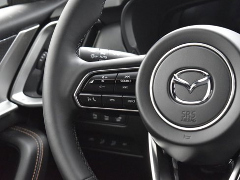 New 2025 MAZDA CX-90 3.3 Turbo w/ Premium Plus Pkg image 18