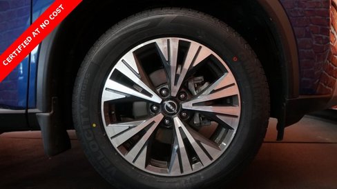 Used 2023 Nissan Rogue SV image 88