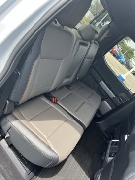 New 2025 Ford F150 Lariat w/ Equipment Group 501A Mid image 14