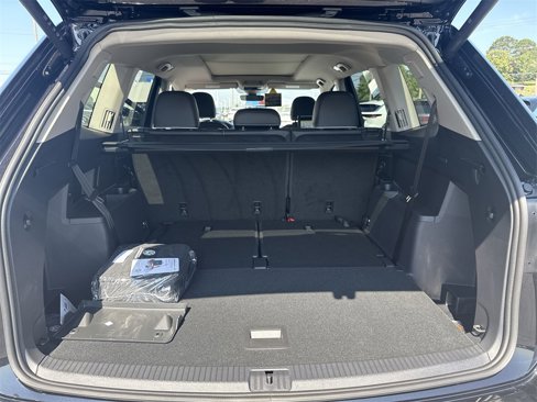 New 2025 Volkswagen Atlas SEL Premium R-Line image 49
