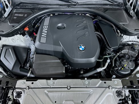 Used 2025 BMW 330i Sedan image 35