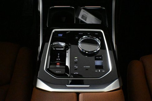 New 2026 BMW i7 xDrive60 image 24