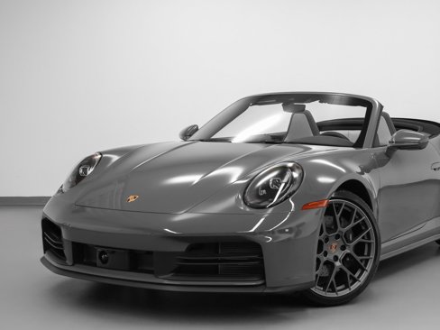 Certified 2025 Porsche 911 Carrera image 7