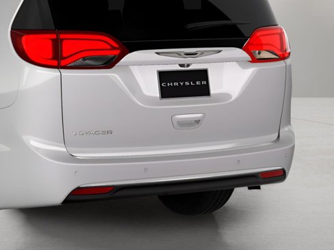 New 2026 Chrysler Voyager LX image 9