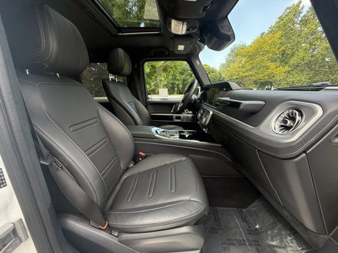 Used 2025 Mercedes-Benz G 550 image 17