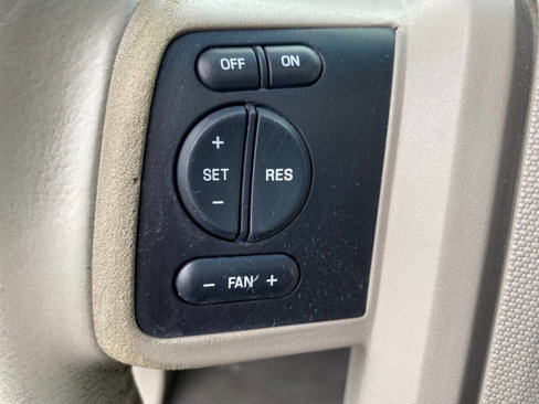 Used 2007 Ford Expedition EL Limited image 33