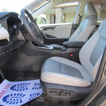 Used 2024 Toyota RAV4 XLE Premium image 7