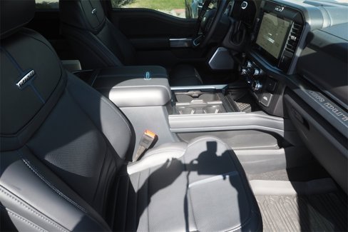 Used 2025 Ford F350 Platinum image 24