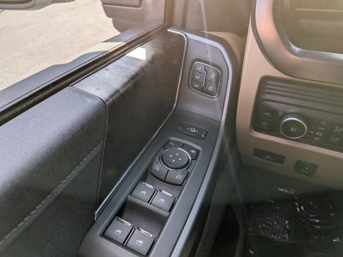 New 2026 Ford F350 Lariat image 21