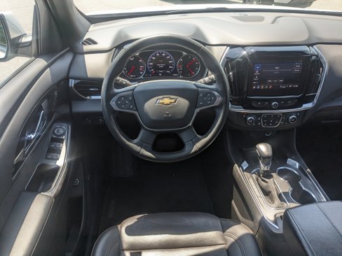 Used 2023 Chevrolet Traverse High Country image 18