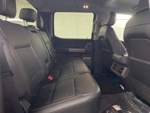 New 2026 Ford F250 Lariat image 27