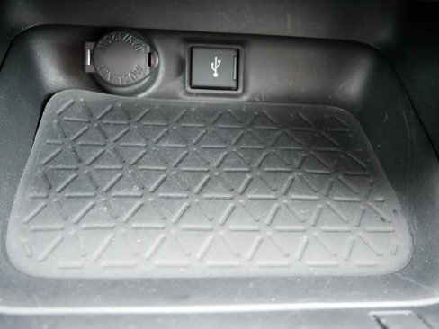 Used 2021 Toyota RAV4 XLE Premium image 36