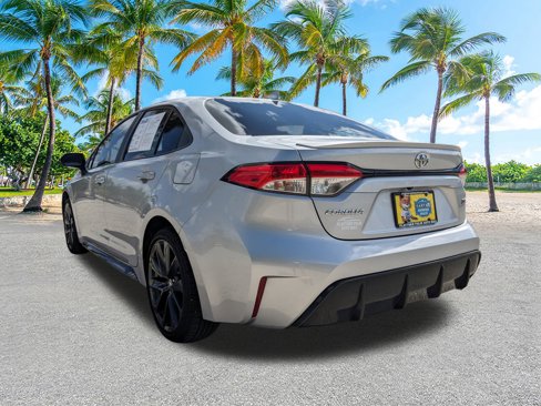 Used 2023 Toyota Corolla SE image 6